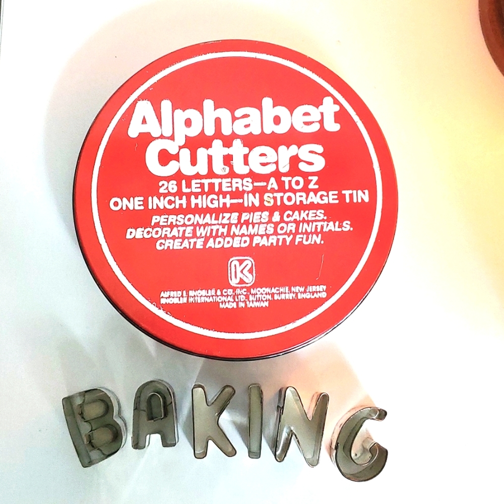 Alphabet cutters